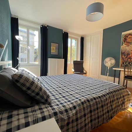 Le Locle : Bel Appartement Chaleureux Exterior photo